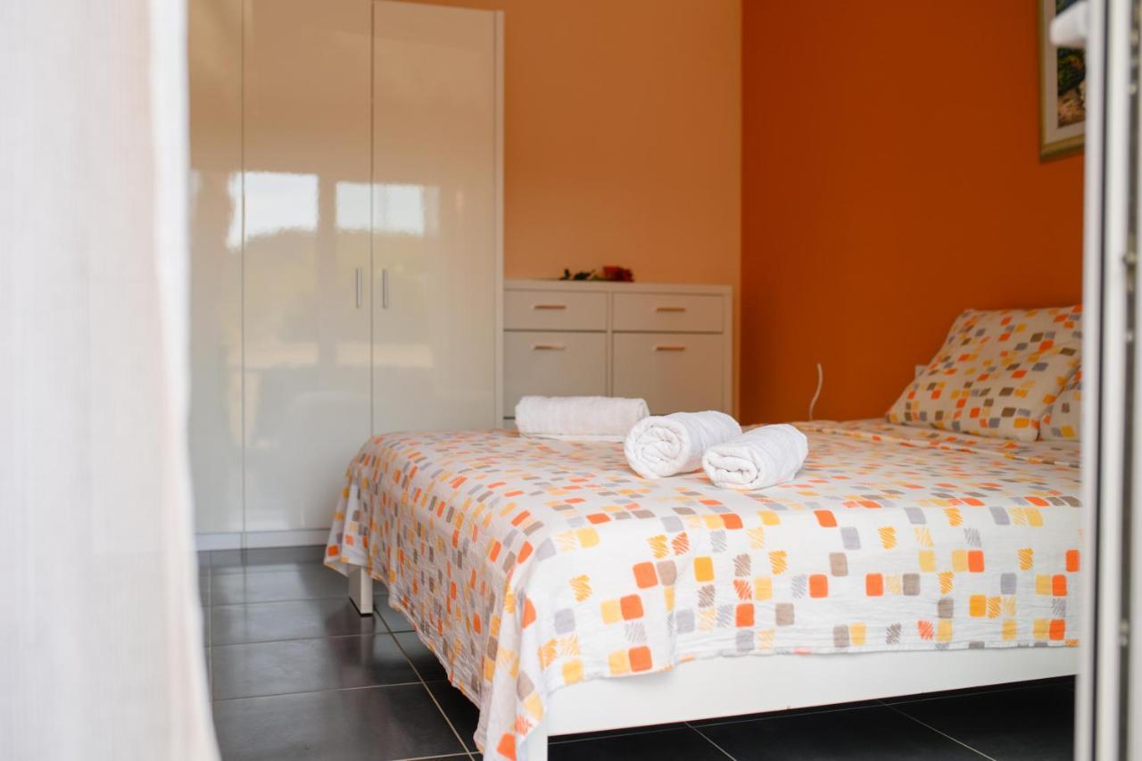 Apartamento Ferienhaus Ivanka Trogir Exterior foto